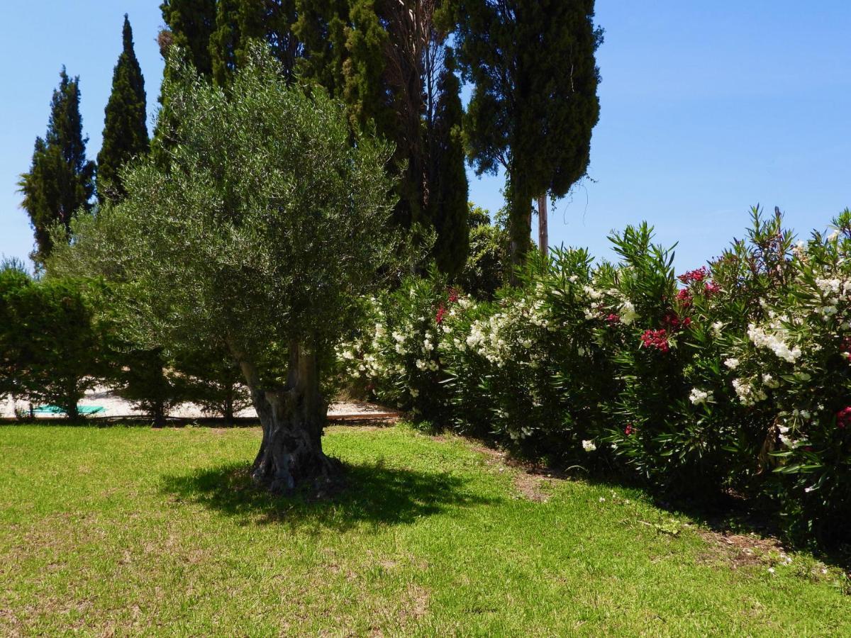 Cypress Garden Villas Свороната Экстерьер фото